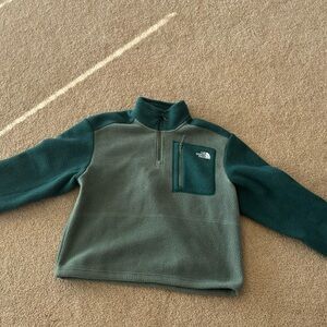 The North Face Women’s Yumiori ¼-Zip Jacket Size XL